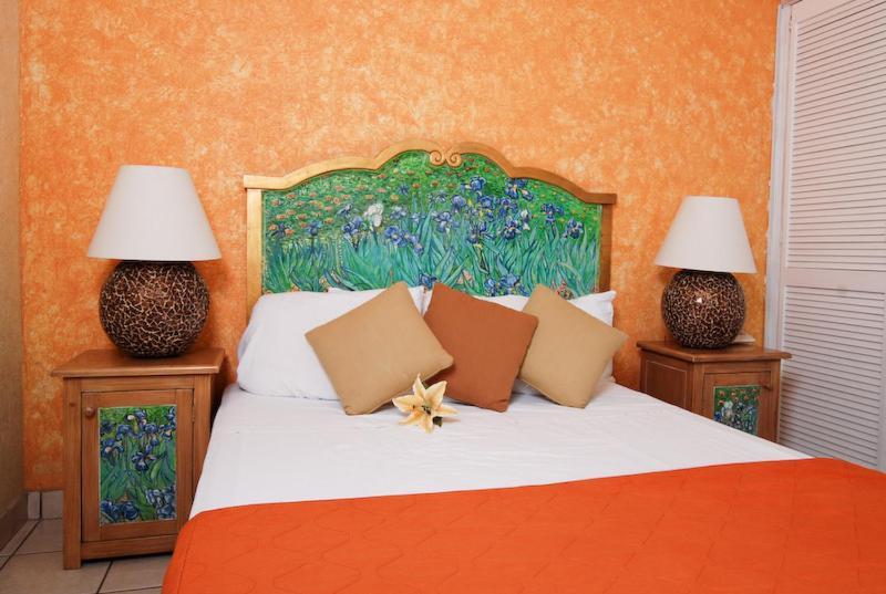 Hotel & Suites Galeria Morelia Værelse billede