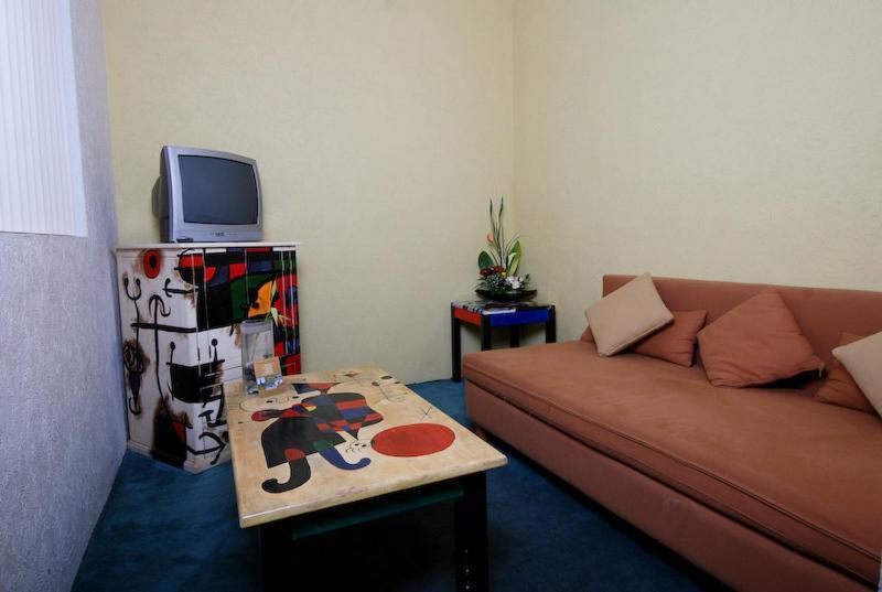 Hotel & Suites Galeria Morelia Eksteriør billede