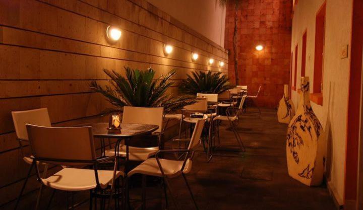 Hotel & Suites Galeria Morelia Eksteriør billede