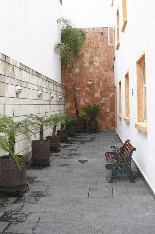 Hotel & Suites Galeria Morelia Eksteriør billede